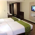 M - Regency Hotel