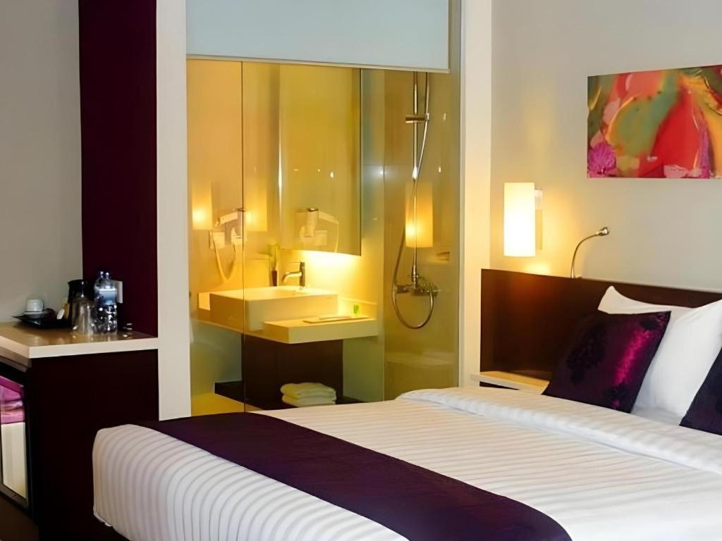 Hotel M - Regency Makassar