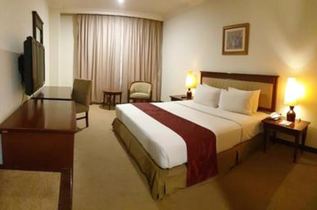 M - Regency Makassar