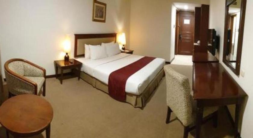 Hotel M - Regency Makassar