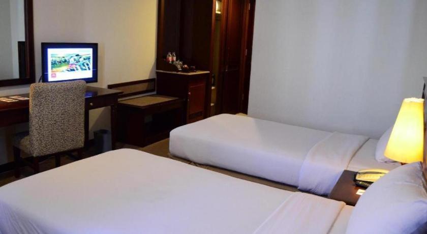 Hotel M - Regency Makassar