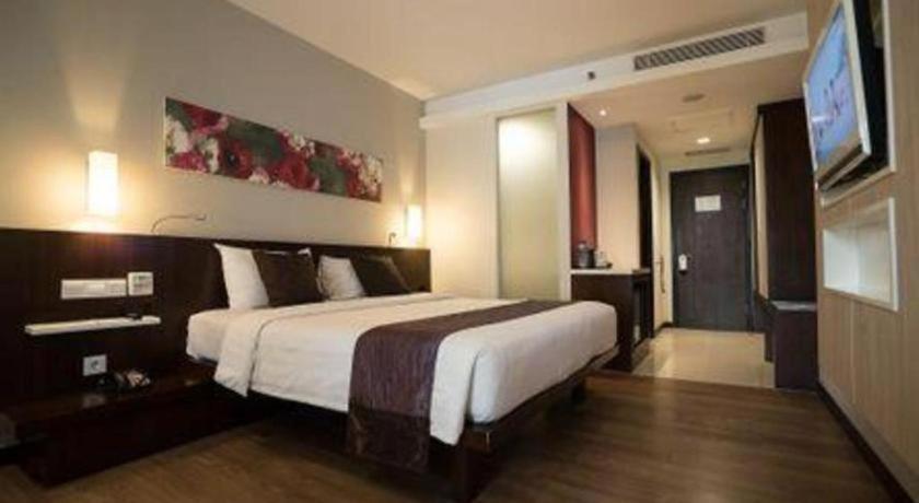 M - Regency 3* Makassar