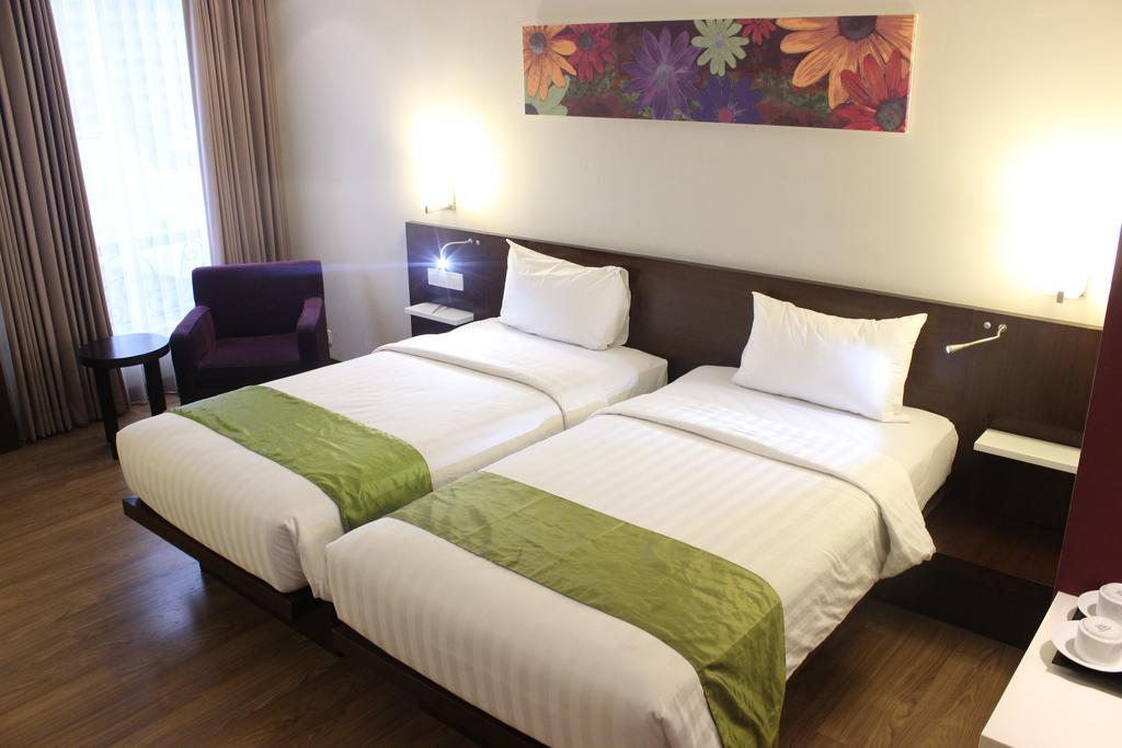 M - Regency 3* Makassar