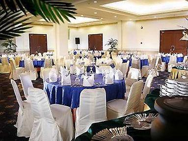 M - Regency Hotel