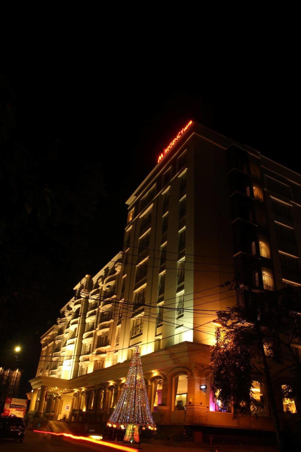 Hotel M - Regency