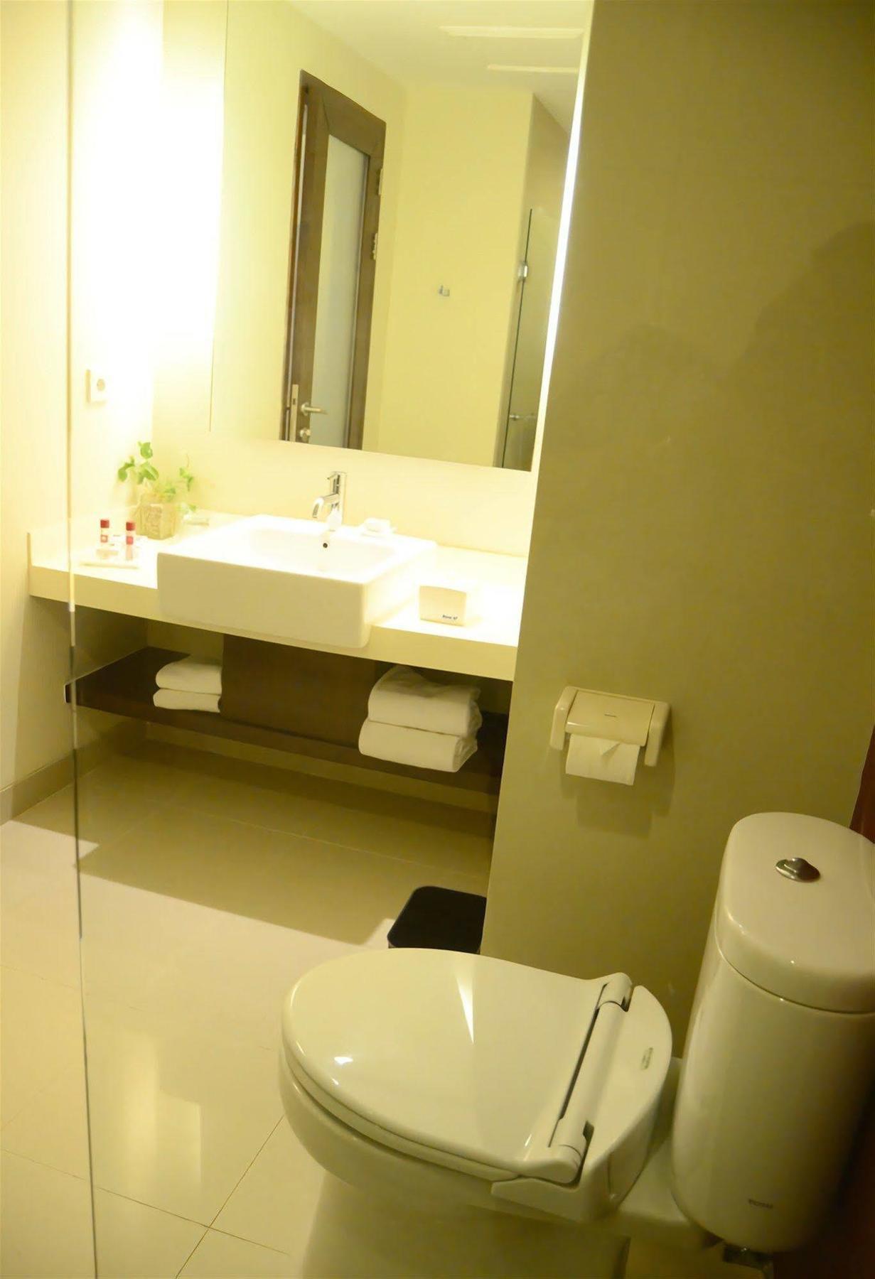 Hotel M - Regency Makassar