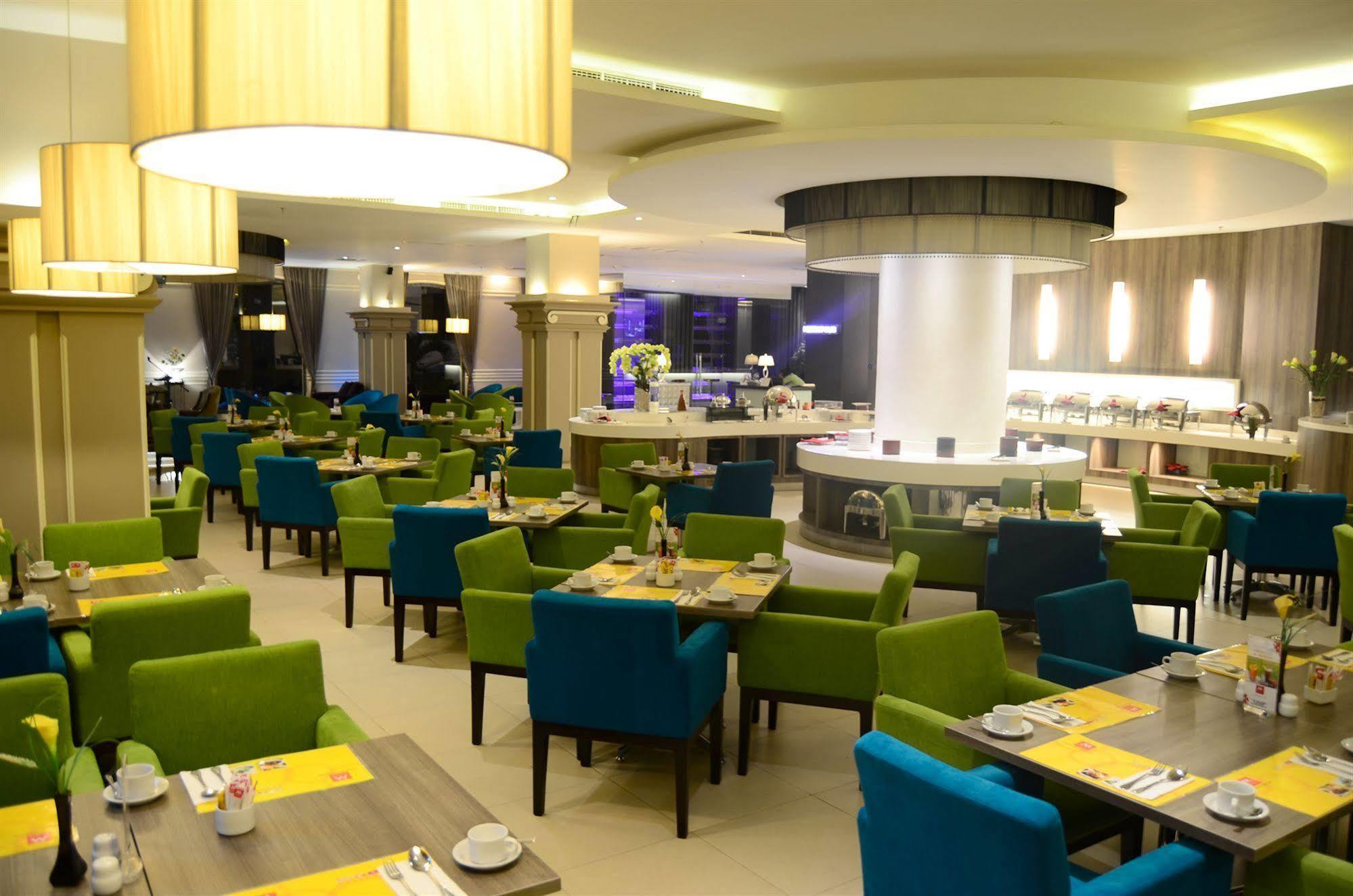 Hotel M - Regency