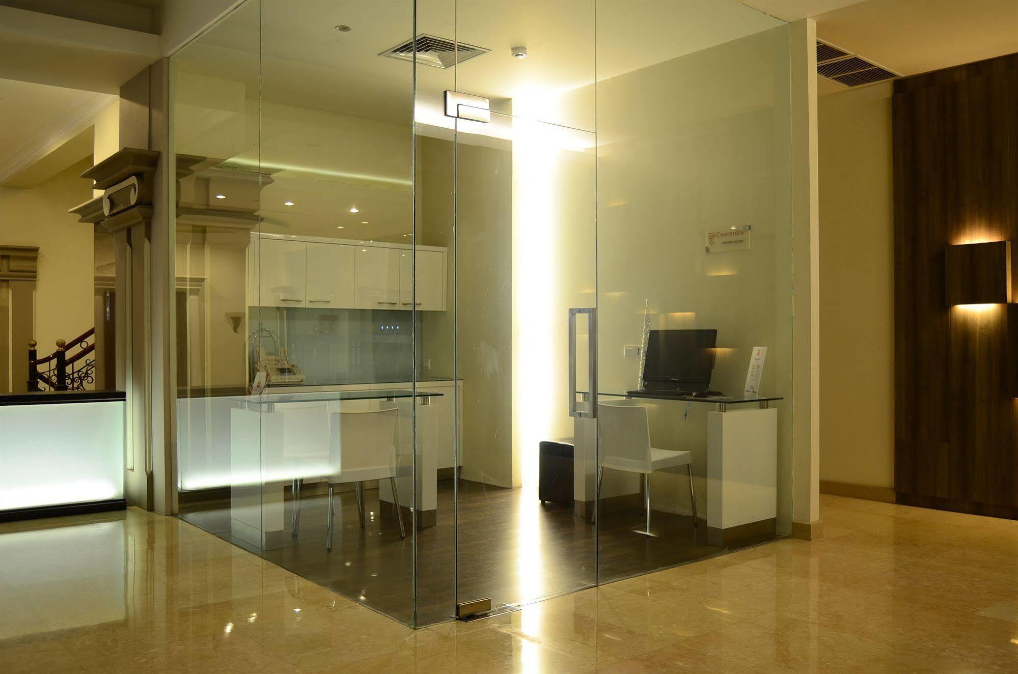 M - Regency 3* Makassar